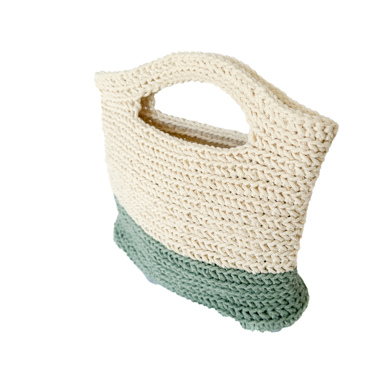 Petite minimal tote